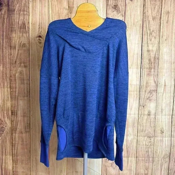 *Athleta Batwing and Robin Dolman Sleeved Hoodie Women’s Size S - Picture 2 of 10